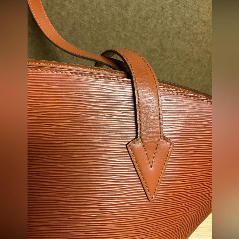 ✅AUTHENTIC LARGEBAG+ZIP WALLET LOUIS VUITTON - Picture 10 of 15